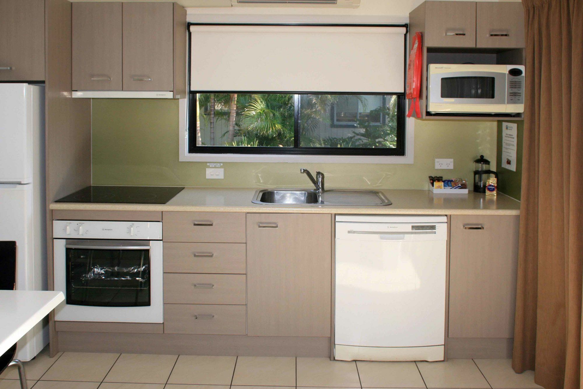 Shoal Bay Holiday Park Екстер'єр фото